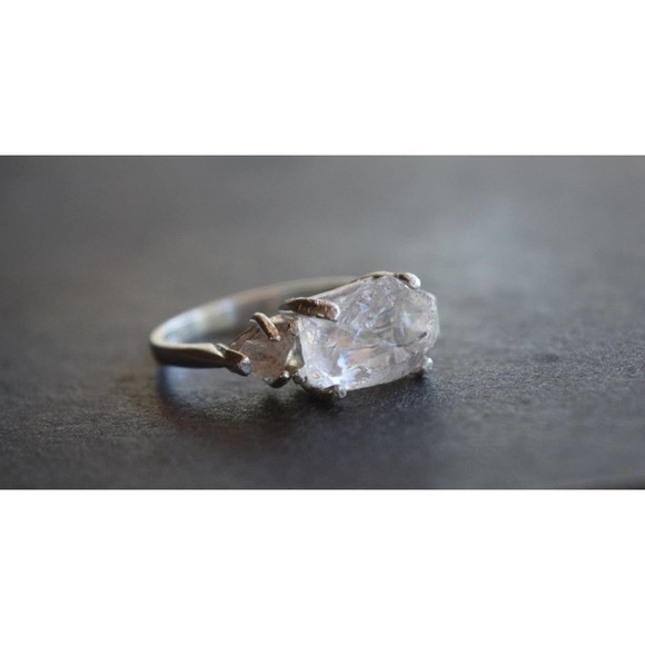 alternative raw diamond engagement ring raw crystal size 4 5 6 7 8 8 9 1…